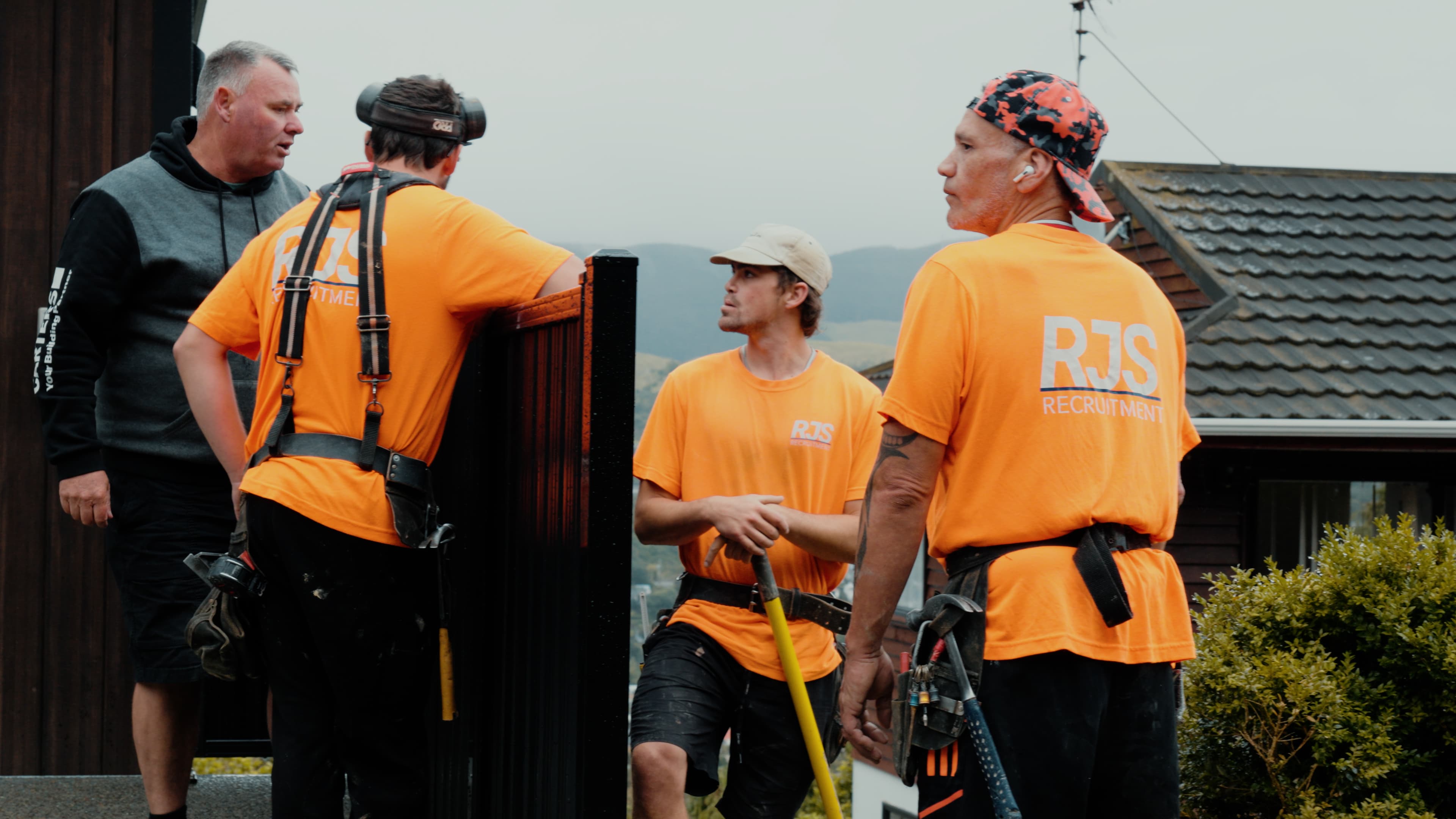 RJS Recruitment workers collaborating on a construction site